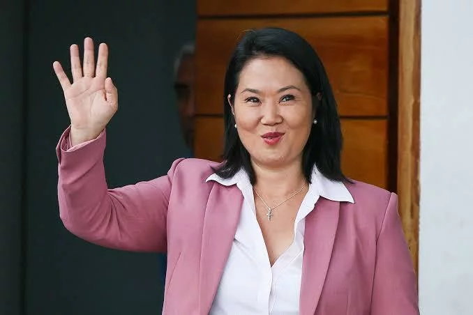 Keiko Fujimori fue elegida presidenta del Perú tras semanas de escrutio post-elecciones